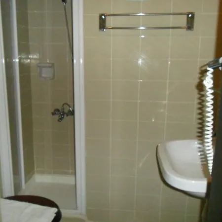 Buyuk Hotel 3*